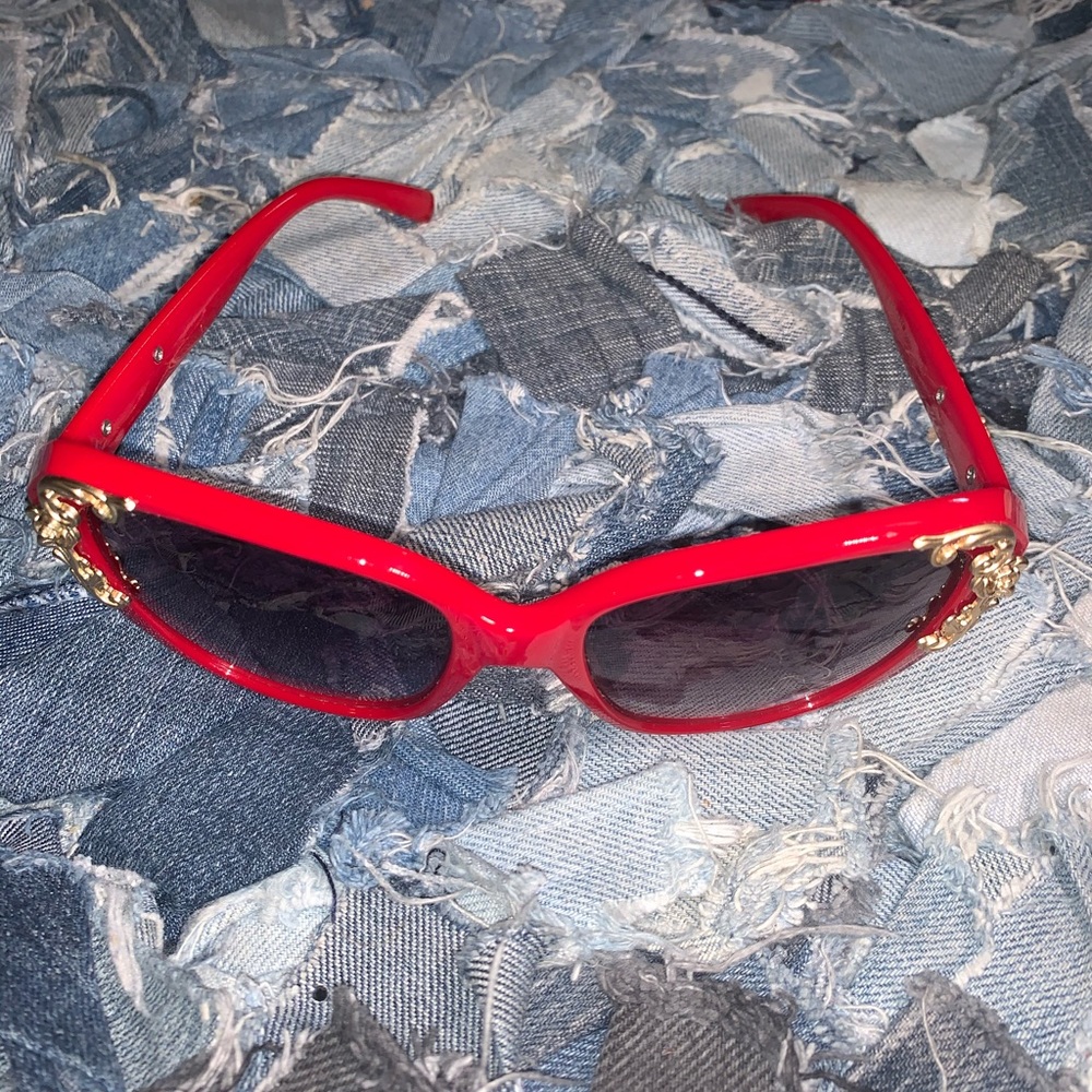 Sunglasses - Picture 5 of 5